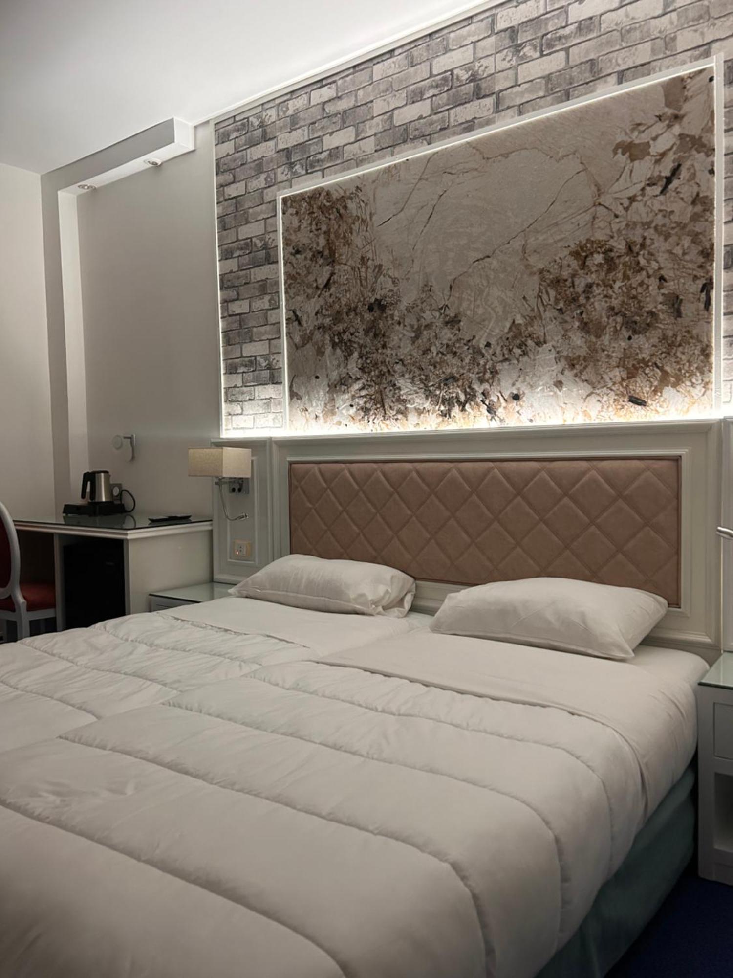 Hotel Grand Paris Villejuif Buitenkant foto